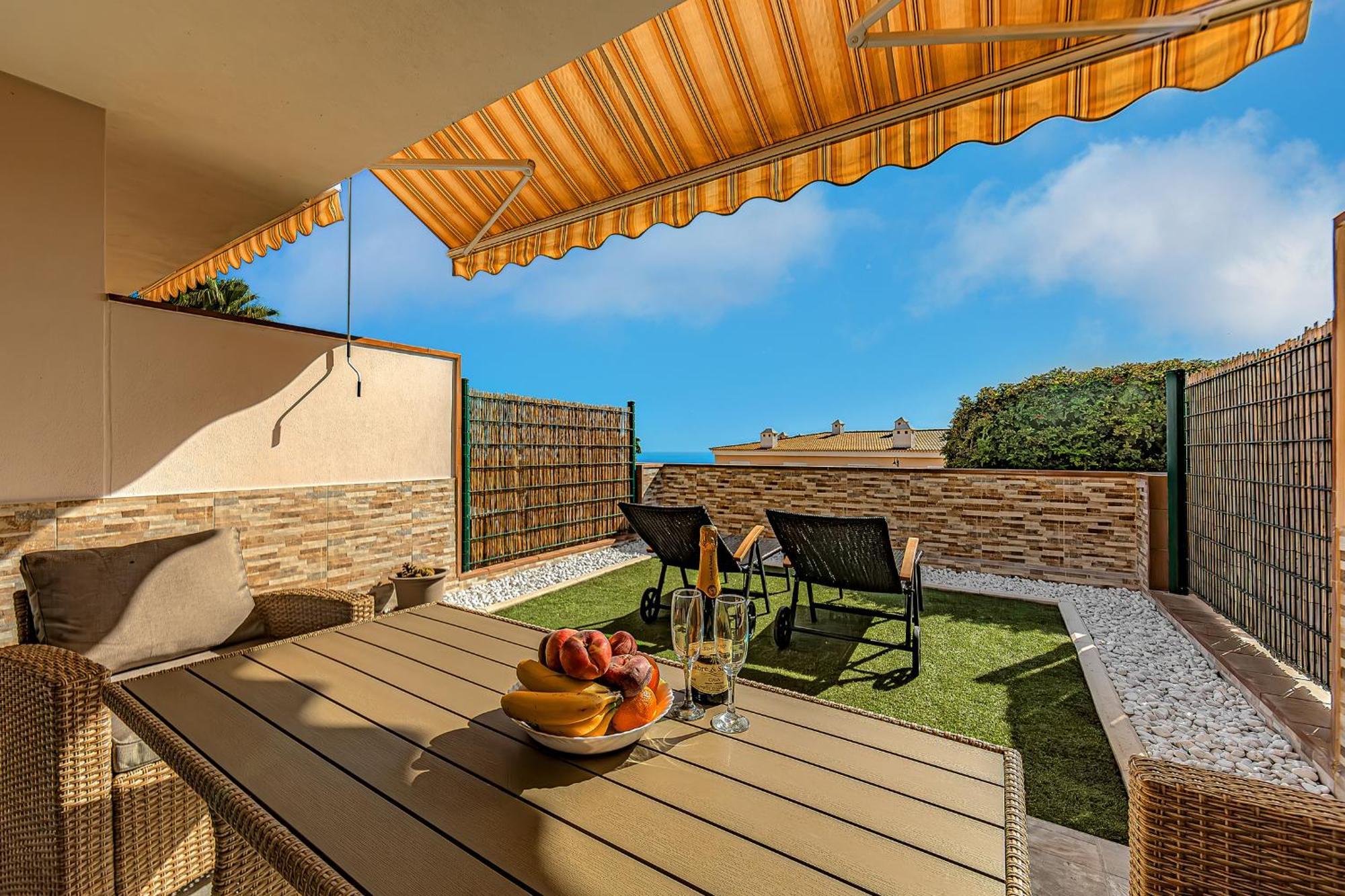 Spacious Ocean View Family Townhouse Puerto de Santiago  Exteriör bild